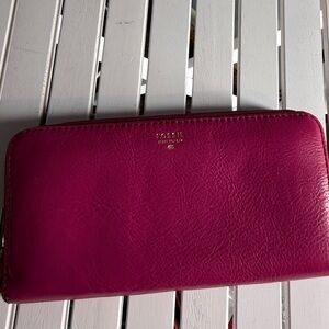 Fossil Magenta Leather Wallet